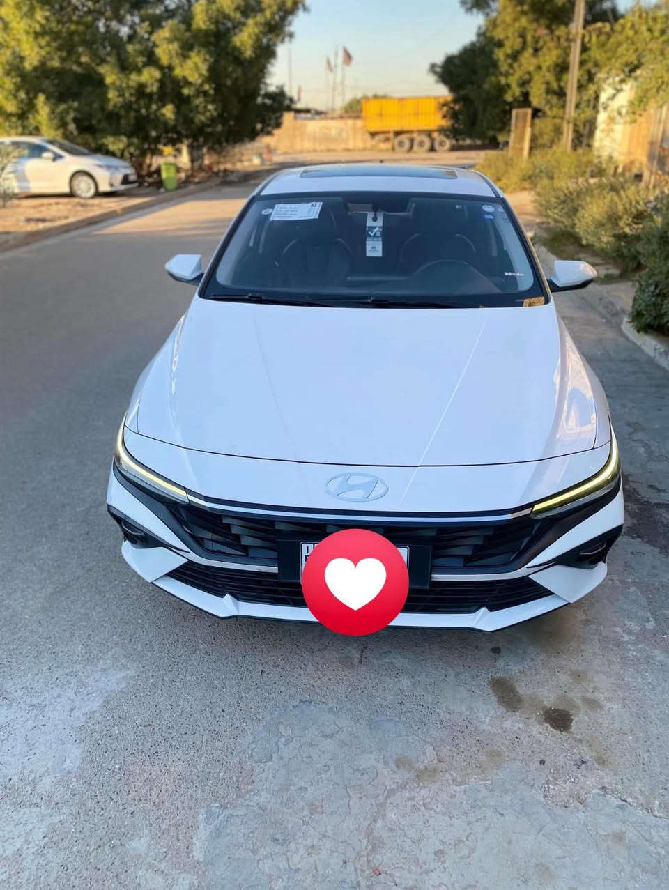 سلام عليكم النترا خليجي تجميع
فول مواصفات 
كامرة حساس خلفي امامي
فتحه قعطتين تبريد
بصمه تشغيل وابواب
صندوق ذكي
داخل اسود جلد
ماشية ٣٣ الف
مكفولة كفالة عامه فقط اصبع بالدوسه مكحل اثر شخوط 
رقم أربيل تريد وكالة تريد مداور
مكاني الناصرية الشموخ 
***********
