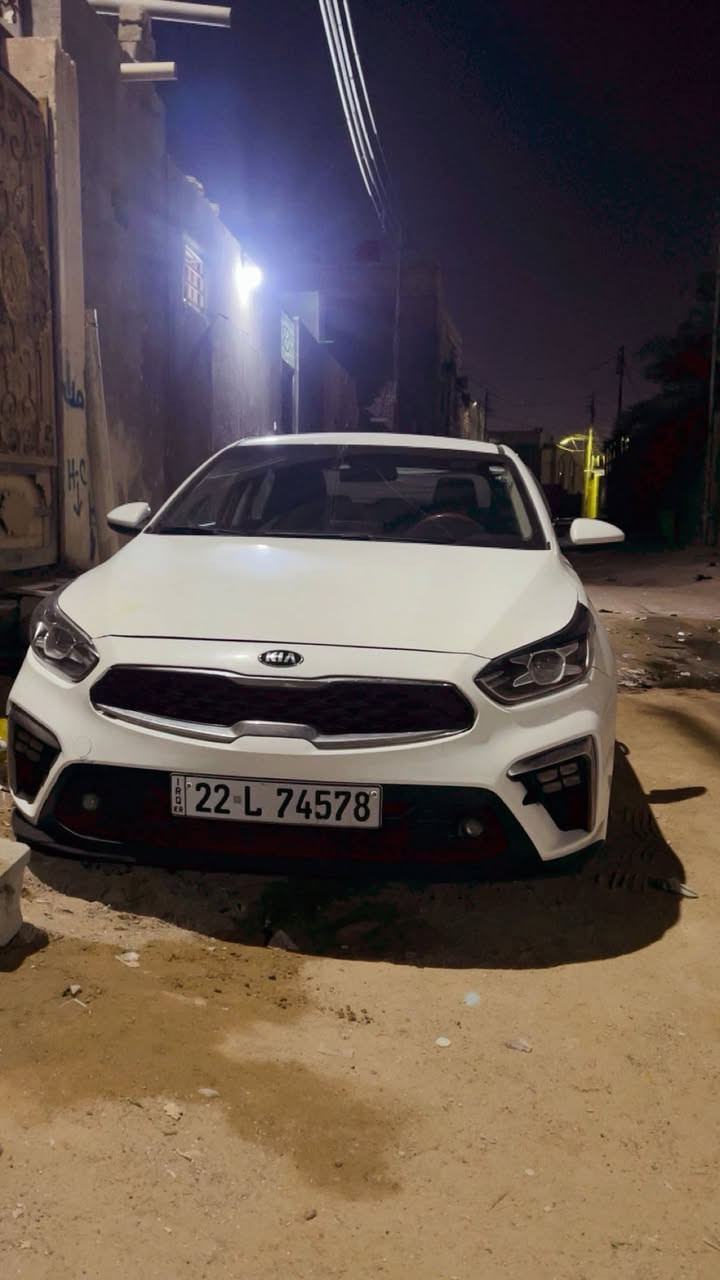 سلام عليكم كيا فورتي مديل 20 وارد امريكي محرك 2000      المكان بصره السعر 135    ها /***********
