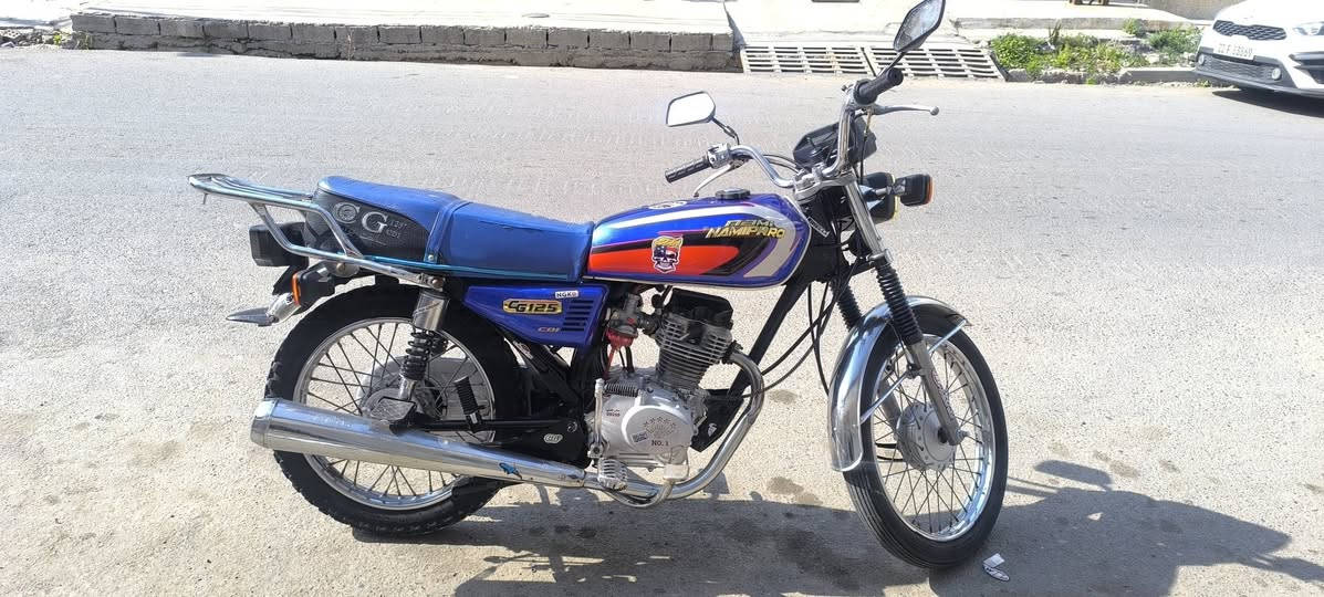 ماطور بارت99999الاصلي نضيف محدث غراضو جديده تحريكه معدل السعر350الشراي يتصل *********** المكان ايمن يم الدوره مال تموز
