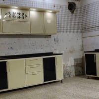 كاونتر تفصال درجة اولى 4 قطع كلة مرمر نظيف جداً لايوجد ضرر العنوان بغد...