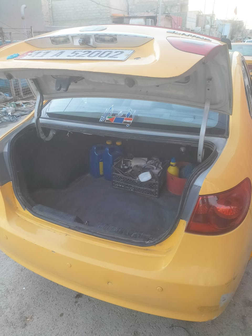 السلام عليكم الانترا2009 ...أمريكي ...
حادث فقط باب عكس السائق رجع نفسه ...
ليبل واحد ...اي نقص مابيه كير ومكينه..كفاله ...
مكاني بغداد ....***********....السعر 95...هزجديد ورقم جديد ب سمي تحويل ثاني يوم
