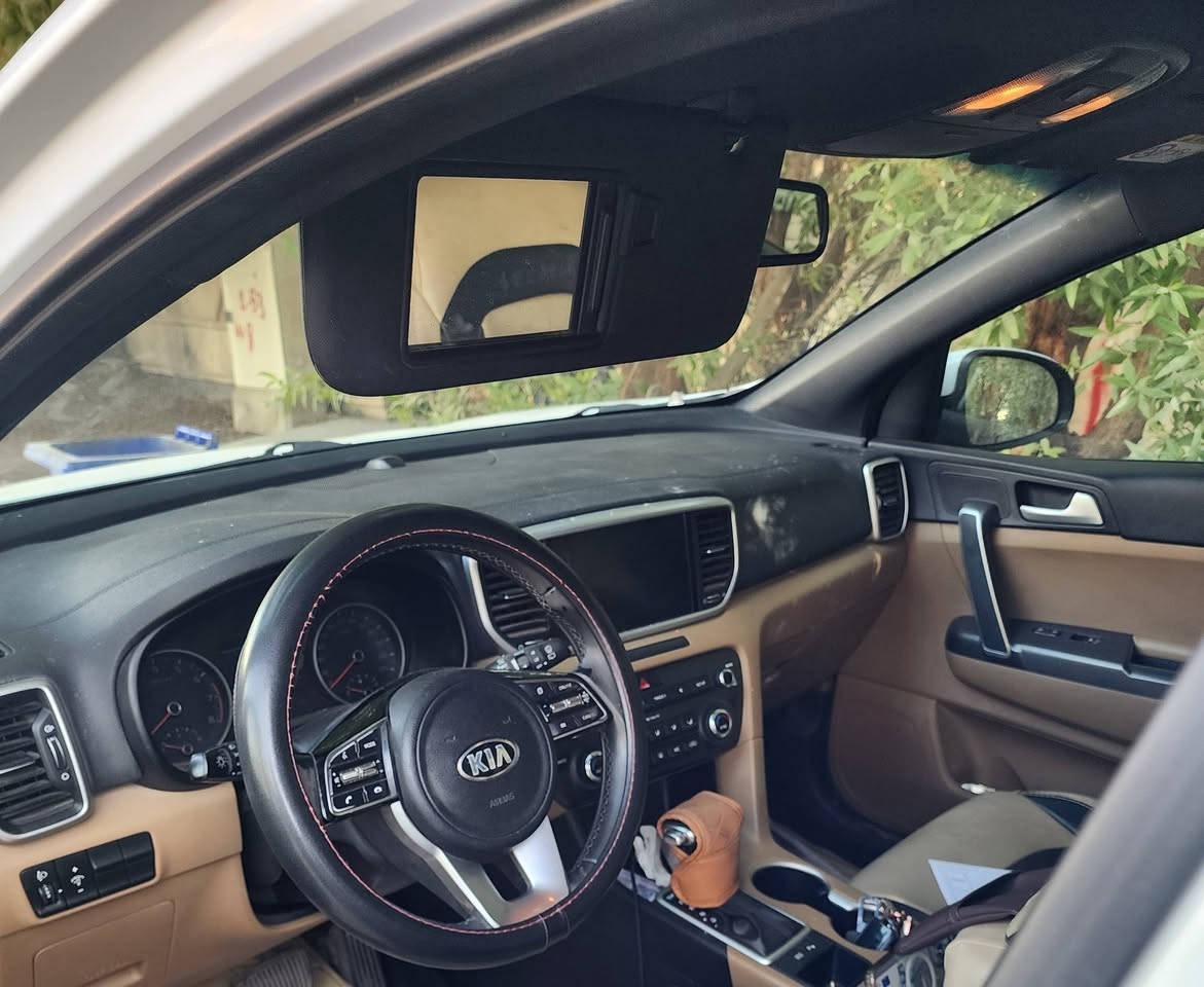 سبورتج خليجي موديل ٢٠٢١رقم بغداد بسمي محرك ٢٠٠٠دوش السعر ١٩٣مكان العامريه للاستفسار ***********
