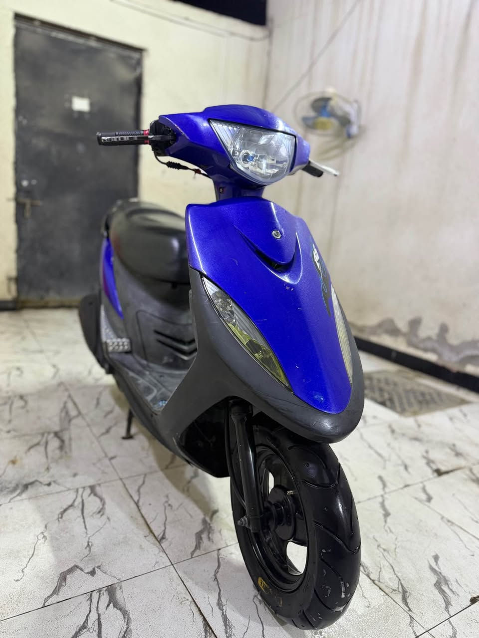 ماكس عدله ياباني بلاد مامفتوحه شرط عالفحص بوشه بلاديه كفرات بلاد ما ناقصها شي شلعه ومعدل يخبل كهربائيات شغاله كلها السعر 950 الف عنوان بصرة المشراق اتصال *********** البصرة, العراق
