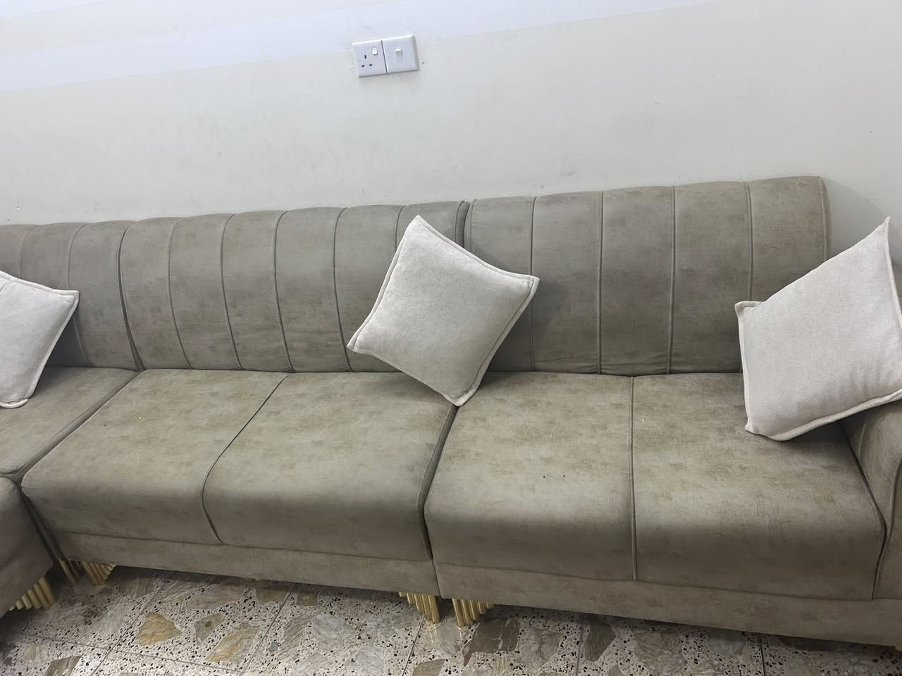 السلام عليكم تخم 14 مقعد نظيف ما بي اي شي وجديد ما مستعمل هواي  سعرة 650


**إذا كنت صاحب هذا الإعلان وتريد حذفه لأي سبب، رجاءا أرسل رسالة إلى الدعم الفني**