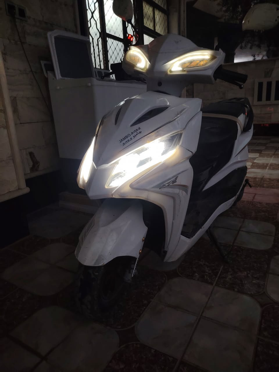 للبيع شغاله كهربائيات سلف صافيه. 190 الف 

***********
