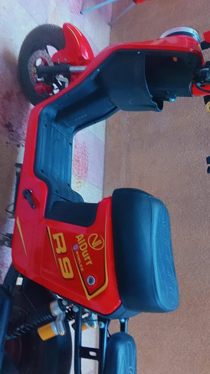 السلام دراجة شحن لبيع دراجة جديد صاره شهر دراجة بب جيس 
دراجة تخبل ٣٢ بطارية دبل ونلي ٢٠٢٦ بصمه وسويج وكار سعر 550 وبي مجال رقمي ***********
