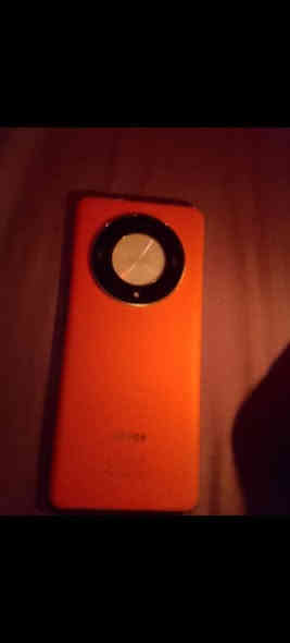 السلام عليكم هونر x9 b
نظيف  للبيع السعر 225 قفل 
مكاني الشعب
***********
