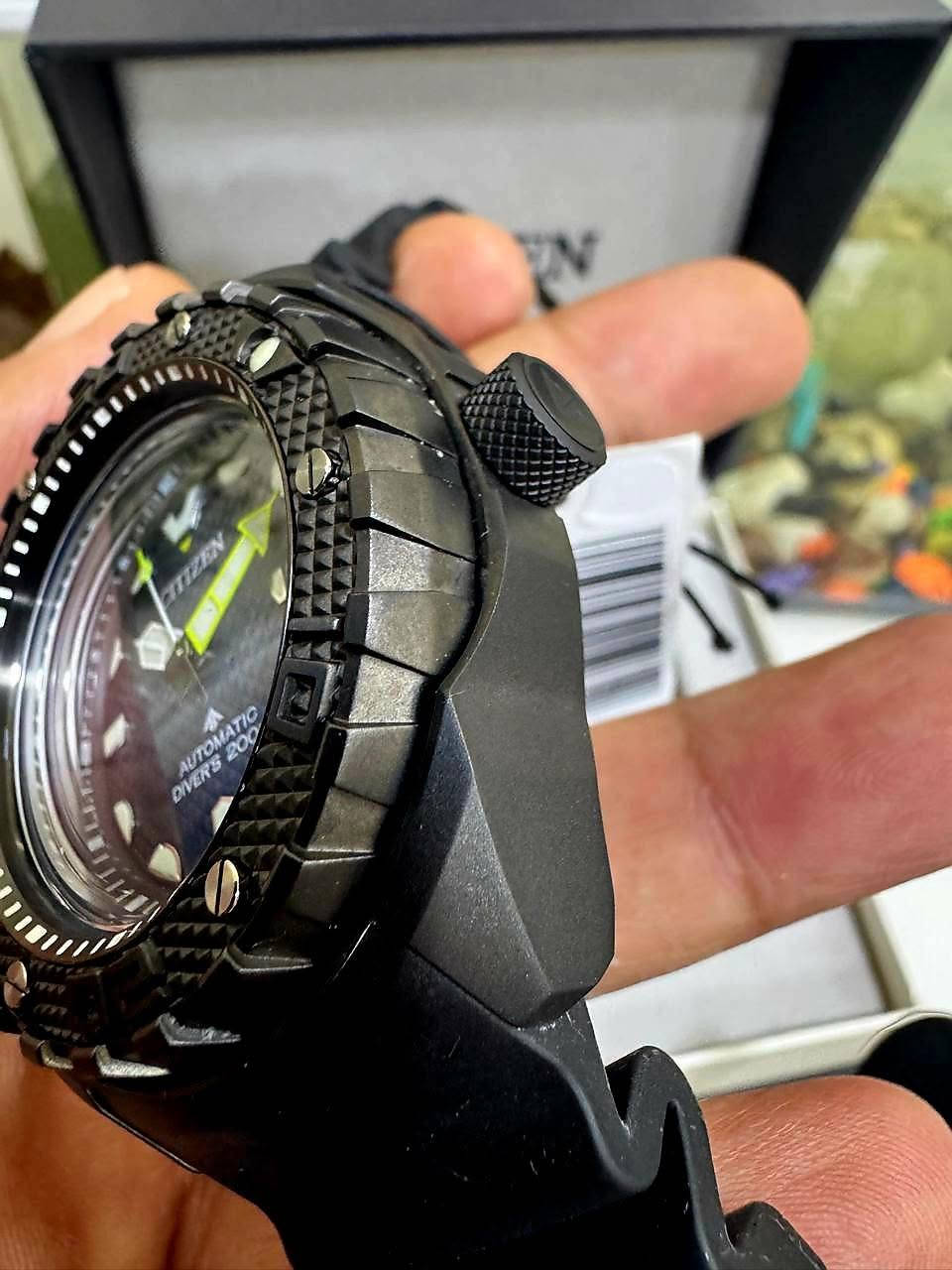 سيتزن بحري موديل NB6005
السعر 390 دولار 
جديد  (open box).......مكينه عملاقه 
اوتوماتيك - ياباني اصلي made in japan
القطر ٤٦ - طوق متحرك - سوبر تيتانيوم - زجاج زفير - قفل برغي - غوص ٢٠٠ متر 
مكاني بغداد الكراده و متوفر توصيل


**إذا كنت صاحب هذا الإعلان وتريد حذفه لأي سبب، رجاءا أرسل رسالة إلى الدعم الفني**