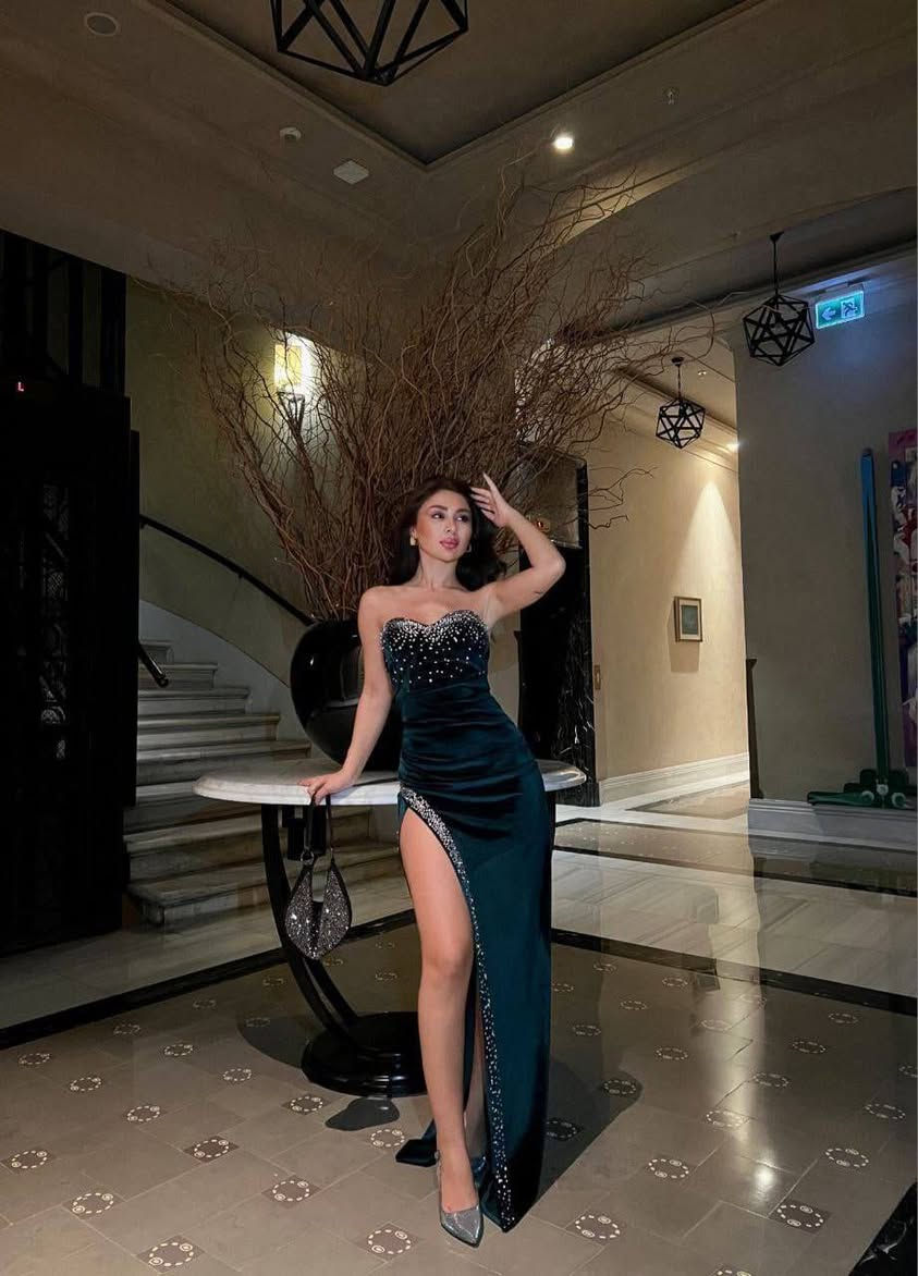 شروة فساتين سهره 
العدد 200 سيريات نظامية 
السعر 12.50$🔥 باقي صور  على الوتس👇
905377654036+


**إذا كنت صاحب هذا الإعلان وتريد حذفه لأي سبب، رجاءا أرسل رسالة إلى الدعم الفني**