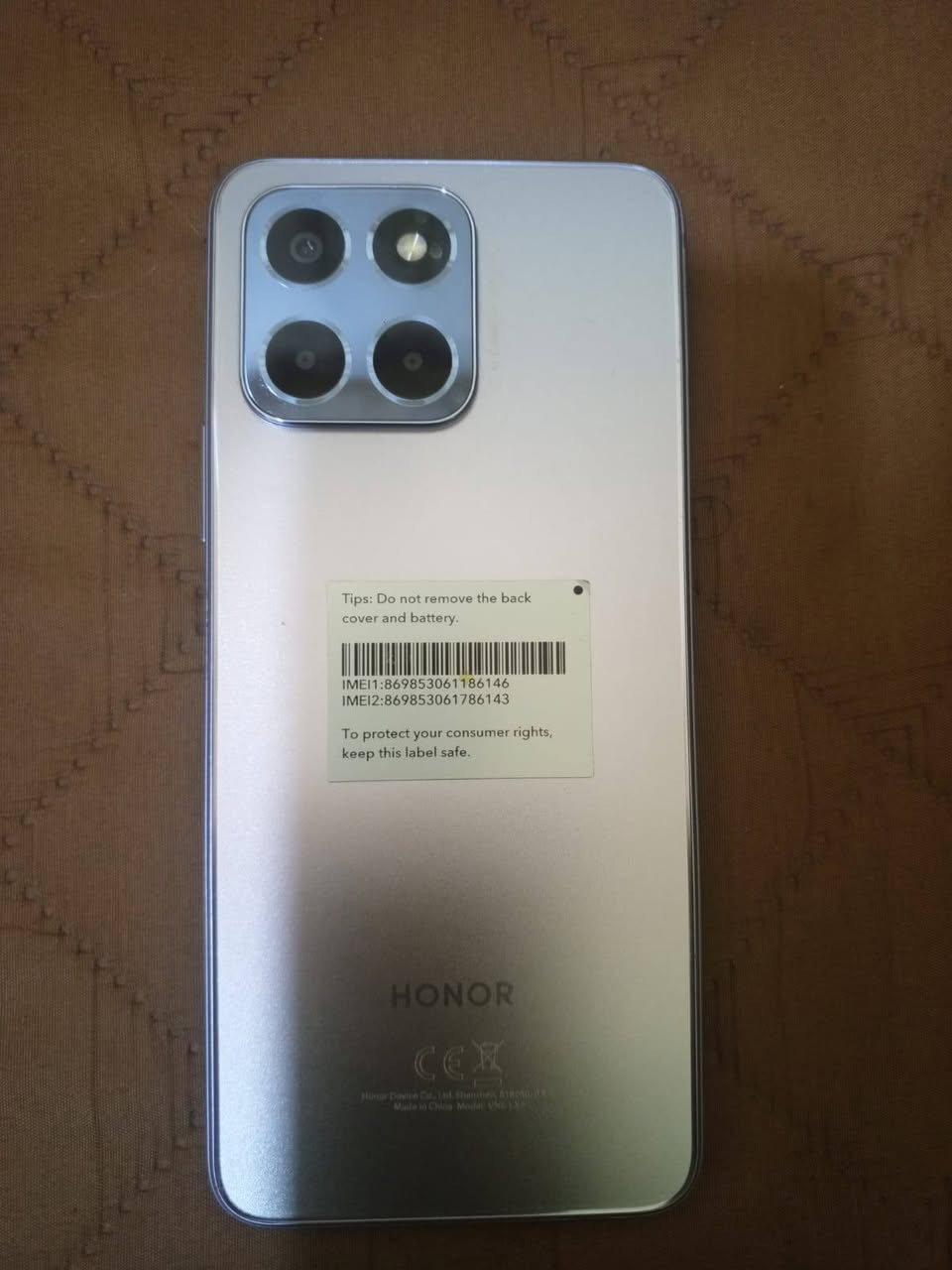 هونر اكس 6 استعمال قليل نضافته 100/100 ملحقات كامله ذاكره 128 بي مجال بسيط للشراي فقط فقط سعره 125 بي مجال لاتكسر بسعره وتعامل اذا موشراي


**إذا كنت صاحب هذا الإعلان وتريد حذفه لأي سبب، رجاءا أرسل رسالة إلى الدعم الفني**