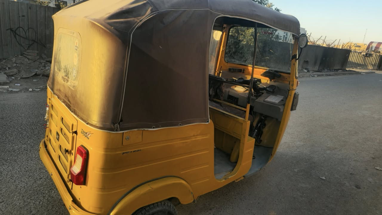 سلام عليكم تكتك موديل ٢٠١٩ /شهر ١١
السعر ٦ ملاين وبيه مجال حك جيه مكان بغداد فضيليه قرب مستشفى الفضيليه 
***********
