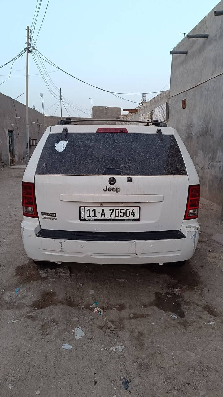 جيب 2006 محرك وكير بلادي( 3700 )V6مكفولات  رقمها بغداد ارقامها توني استلمتهن كهربائيات كلها  شغاله حداديه جديده سياره نظيفه واحلى من صور سعر 65 قفل مكانها بصره الدير  ***********
