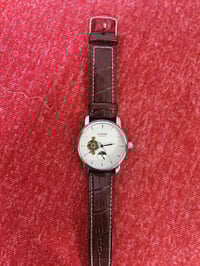 ساعة اتوماتيك • نضافة تامة • توصيل