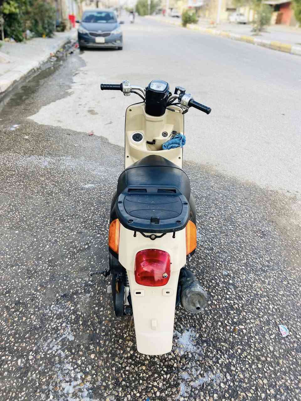 السلام عليكم دراجه ماكس بوليس للبيع والمراوس مزوده بوشه٥٥ كفرات مبدله مراوس بماكس منغولي عدله السعر500وبيه مجال بسيط العنوان كربلاء حي العامل 
الاستفسار ***********
