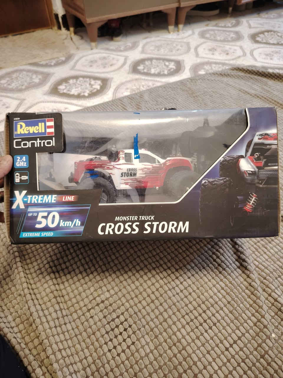 السلام عليكم
سيارة أحترافية سرعتها 50k استعمال قليل جدا كامل ملحقاتها شاحنة وبطارية وحده وكارتون محرك برش سعر (50)
***********
