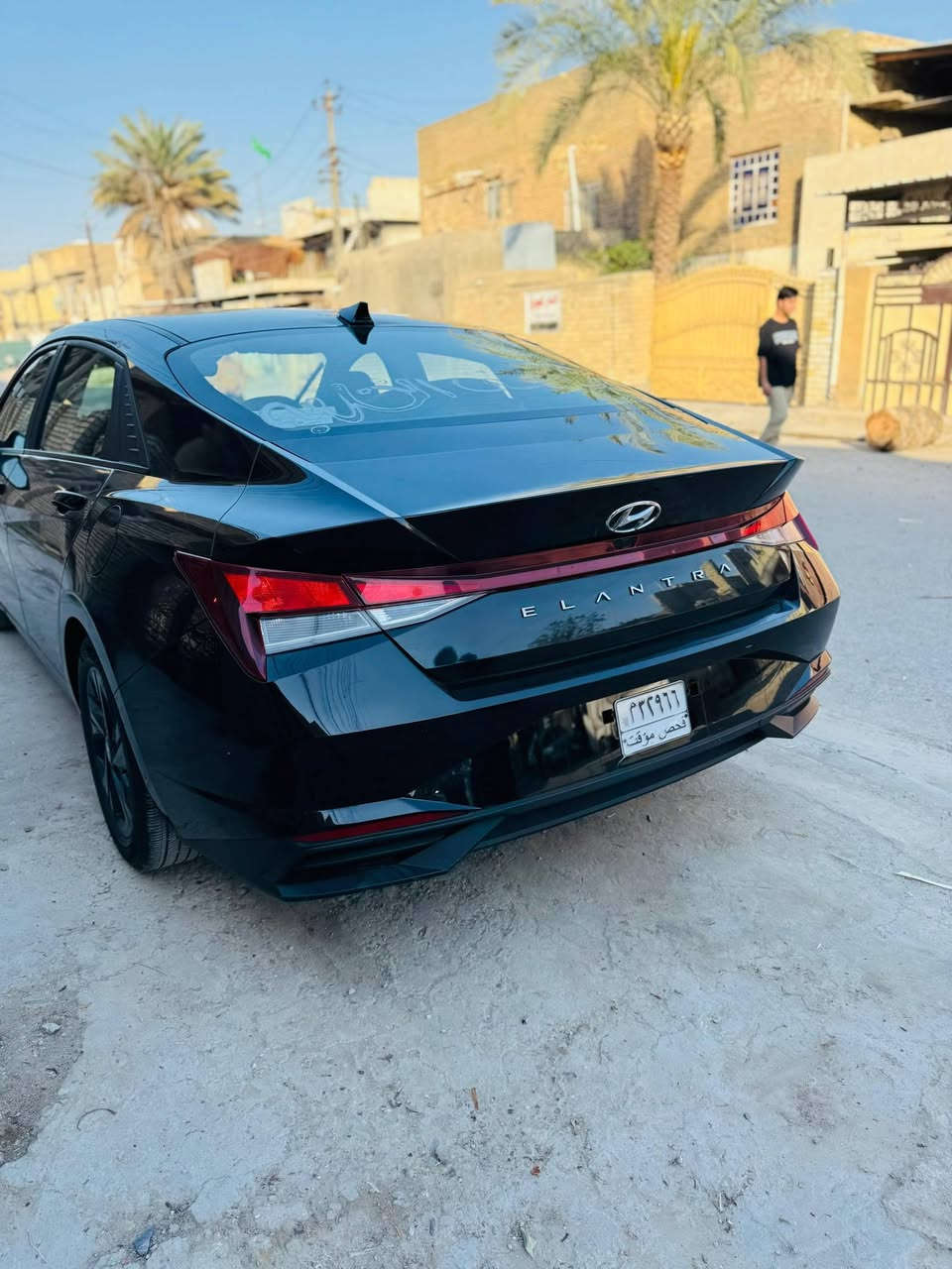 السلام عليكم الانترا للبيع وراد أمريكي موديل 2023 بدون رقم سياره حادثه بنيد تبديل بارد بل جاملغات وبيهه بل قماره ضرر مال تحميل تجي وشوف كدام العين بيهه شخوط
سياره بصمه 
كامره دواره 
رادار امامي خلفي 
كير محرك كفاله 
تخم تاير جديد صدر جديد 
السياره ماشيه 50 الف 
العنوان بغداد الحبيبيه
رقم ***********
