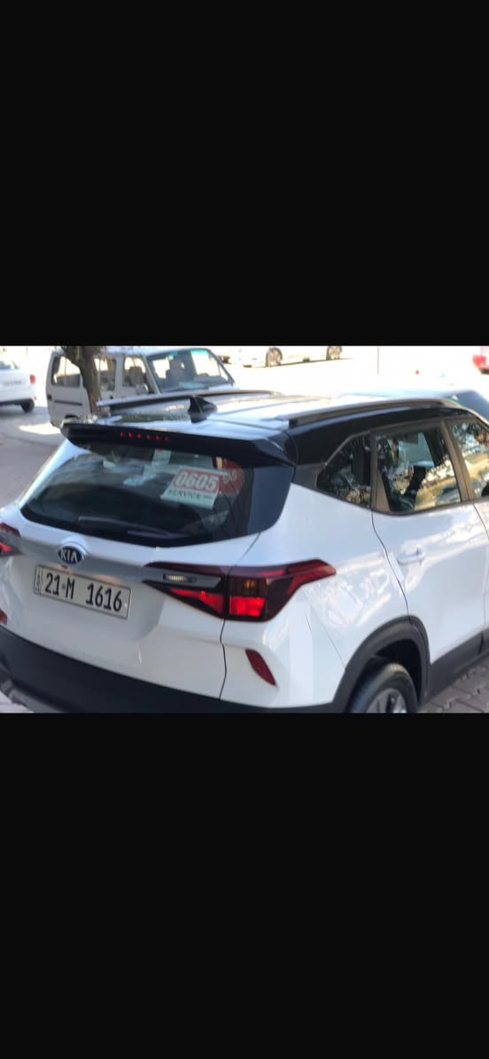 السلام عليكم كيا سليتوس
ابيض خليجي شركه الدوليه قماره اسود بلاد رقم سليمانيه الجديد ه
بيها باب خلفي مبدل وصبغ نص جاملغ خلفي والجاملغ الثاني ماشيه 74 الف كيلو  سعره 147 قابل للتفاوض  عنوان بغداد حي الجهاد  رقم التلفون *********** ابو هيا
