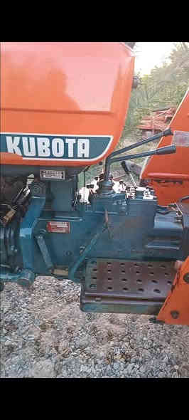 اللهم صل على محمد وآل محمد 
جديده ودخول جديد
ماشيه ١١٠٠ بعدها على وضع الشركه 
السعر ١١ مليون 
العنوان بغداد الزعفرانيه 
واتساب ***********
