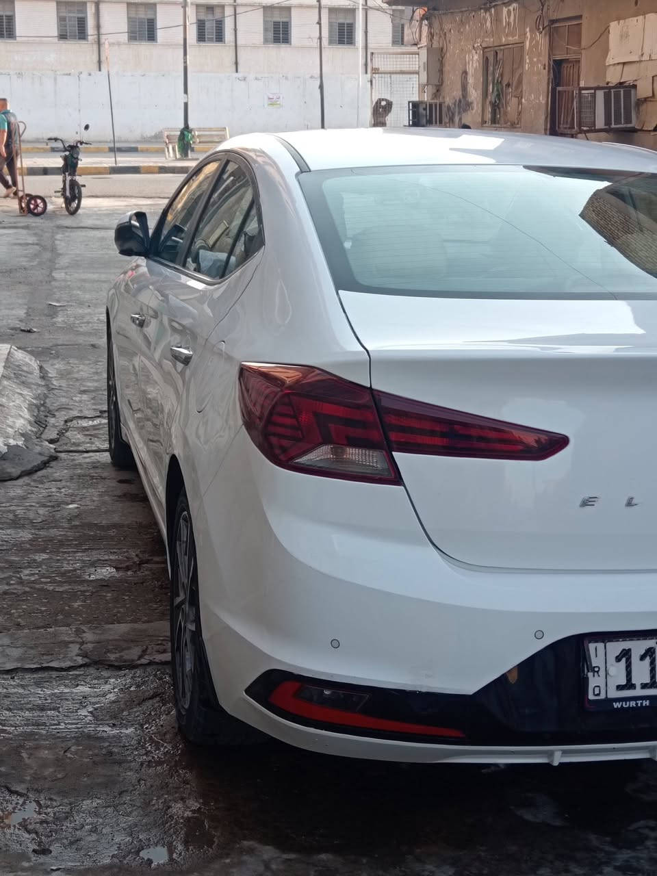 سلام عليكم شباب عندي النتره 2020 خليجي بيه صبغ باب خلفي وربع بنيد مواصفات بصمه فتحه تحكمات اشاير مري قطعتين تبريد كامره حساس خلفي وامامي شاشه كامره دوار السعر 150 رقم بغداد مشروع وطني تلفون ***********
