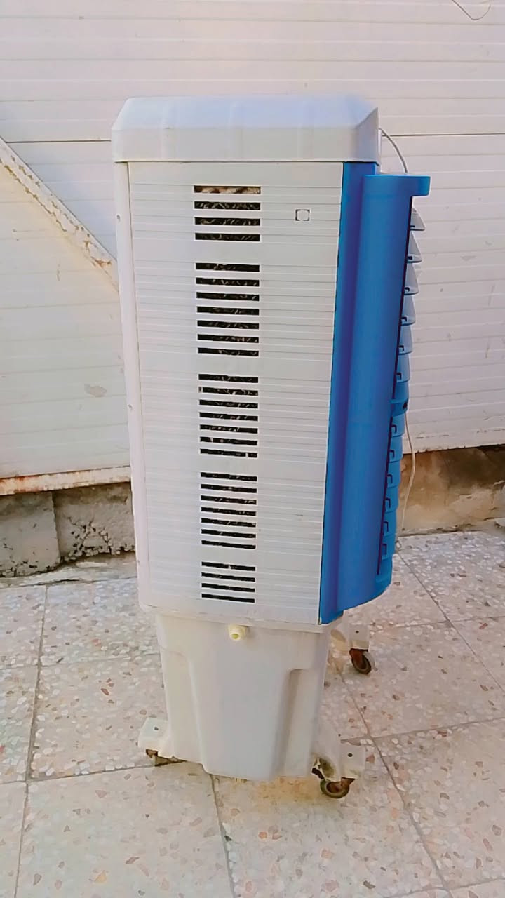 لمس هواهه ثلج سعرهه 125مكان الشعب ***********
