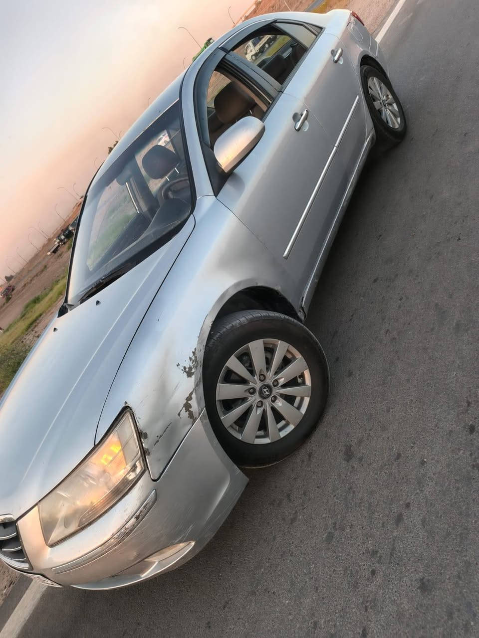السلام عليكم
سوناتا  2010 وارد امريكي قطعتين بنيد وجاملغ جهة السايق محرك 2400 صوت رواجز 
السيارة رقمهة انبار سنويتهة لل 2030
سيارة بسمي تريد تحويل او وكالة 
السعر 102
مكان السيارة ابي غريب قرب سيطرة الصقور
***********
