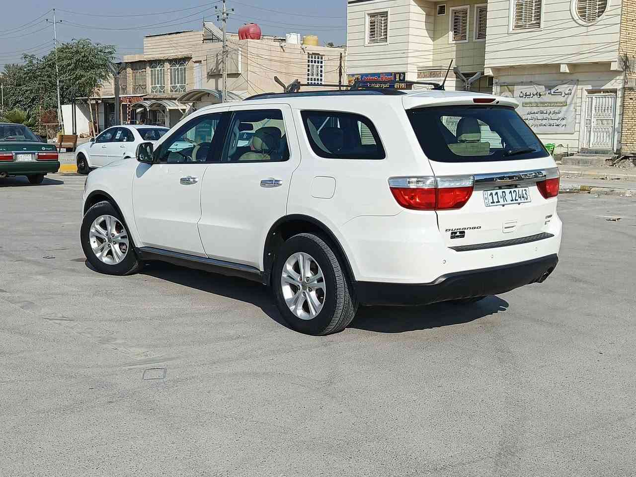 � للبيع: دوح دورنكو – 7 راكب 🚗
📍 بغداد – تحويل باسمك بنفس اليوم
2012

✨ المواصفات:

 • اللون: أبيض
 • وارد: أمريكي / كلين تايتل – بدون أي ضرر
 • محرك: 6 سلندر – 3600 CC
 • فول مواصفات (ما عدا سلايد)
 • بصمة تشغيل ✅
 • جنطة كهرباء ✅
 • مرايا قلاب + شفط ✅
 • كشنات جلد كهرباء ✅
 • دواخل لون قهوائي  ✅
 

🛠 ملاحظات:

 • بالعراق: بدلت الدعاميه الأماميه فقط
 • بدون أي أضرار داخلية

💰 السعر: 170ورقة

📞 للاتصال أو واتساب: ***********

مكان الناصريه 🚨
