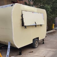 فود تراك مطعم متنقل جديد طول ٣ عرض ٢  ارتفاع ٢  جديد ما باقي شي و يكمل...