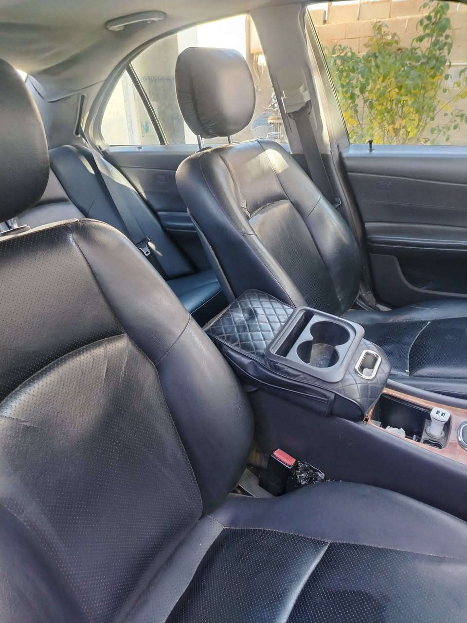 السلام عليكم ورحمة الله اخوان سياره مرسيدس ٢٠٠٤ سياره فول محرك ٤ سوبر سياره جديده رقم بغداد انكليزي تحويل مباشر السعر ١٠٠ ورقه وبيه مجال للاستفسار الاتصال على الرقم ***********
