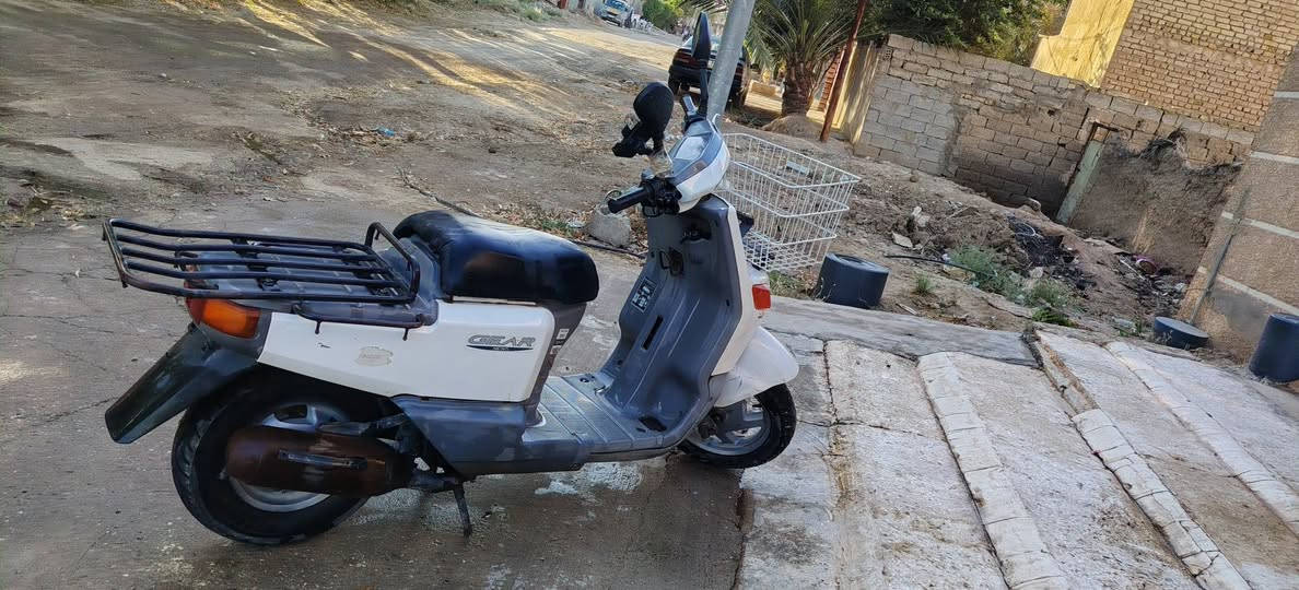 السلام عليكم دراجه بيكم للبيع نضيفه وبلادية السعر 350للستغسار على هاذه الرقم ***********
