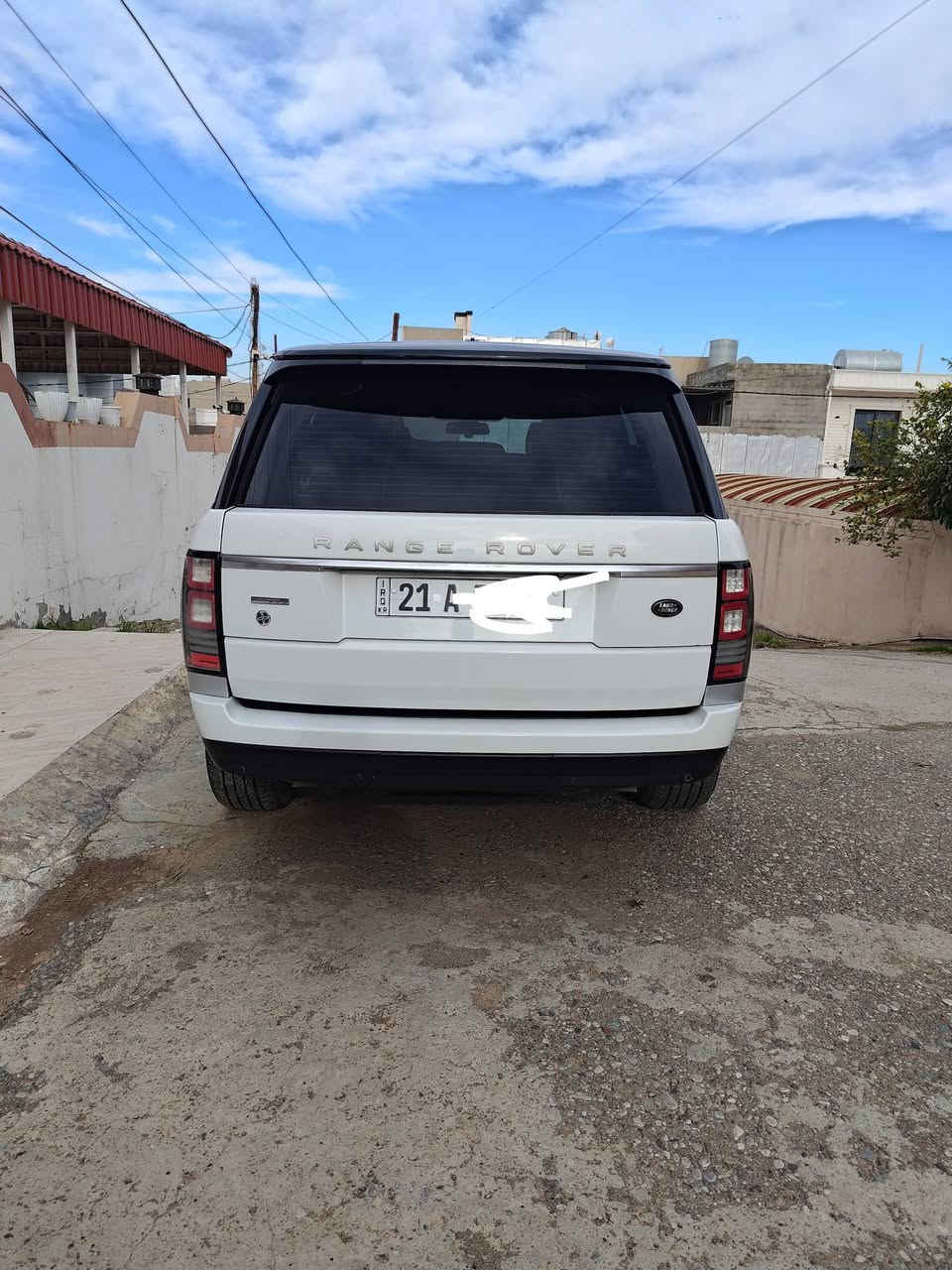بيع مستعجل ارخص من السوق 
السعر 265 
رانج روفر 2013 فوگ 
خليجي وكالة سردار
فول اوتوبايوگرافي 
يعني فول الفول
محرك 8 سوبرجارج
ماشية 83 الف كيلو 
كلين ولا قطعة صبغ ولا تبديل 
داخل احمر - دوسات كهربائية - كشنات تدفئة و تبريد - كشنات مساج 
وهواي مواصفات بعد فول اوتوبايوگرافي
سقف باموراما 
المكان كركوك 
***********
