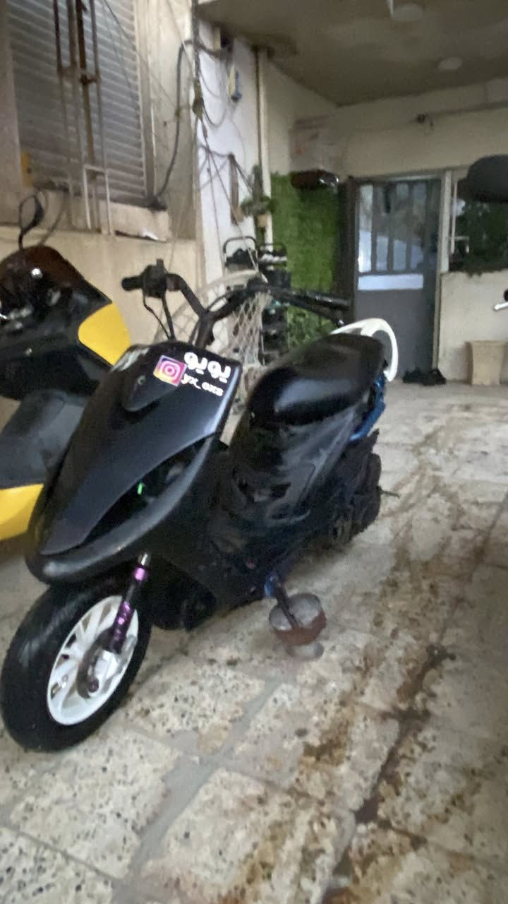 ماكس عدله مال لعب مكينه بلاديه ممفتوحه دراجه شلعه ومعدل تخبل بيه صدر رياضي وياله مشيف رياضي السعر  450 وبيه مجال بغداد الدوره ***********
