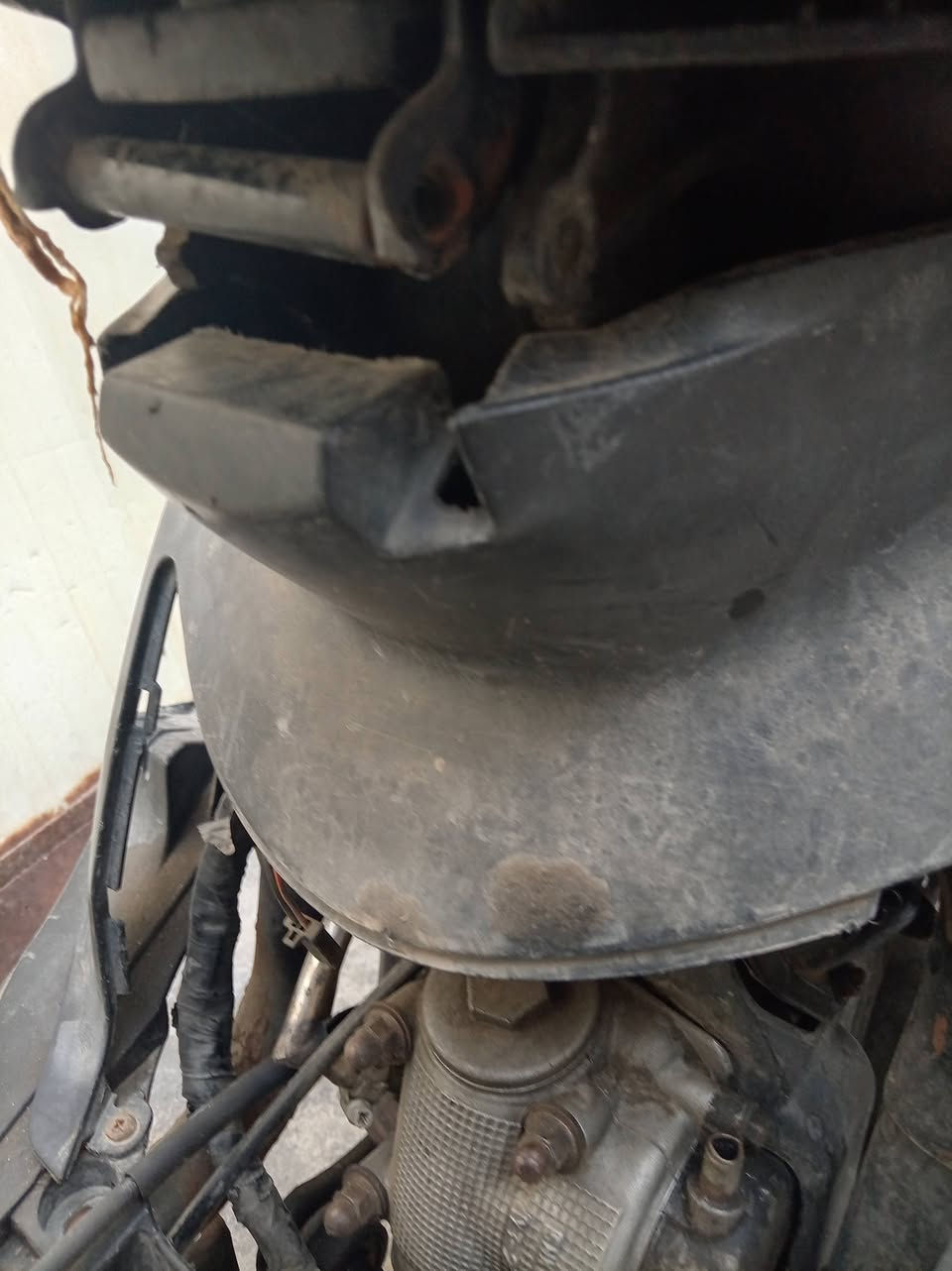 السلام عليكم
للبيع ماكس عدله مال لعب 
ملاحظة ابيع كوم حديد لتسألني شبيهة تجي تحمل وتروح
الدراجه مكينه مكفولة من تنقيص وتبخير وبگن
مكينه برغي ما مفتوح بيهة ملحه بلاديه مال رمبه مكينتهة 
سلف بلادي كابريتر بلادي الاصليات
وياله رياضي أصلي 
تشتغل نكرة سلف وناعمه كلش مجرد انتركت فقط 
السعر 300 وبيهة مجال 
العنوان بغداد الشعب 
***********
