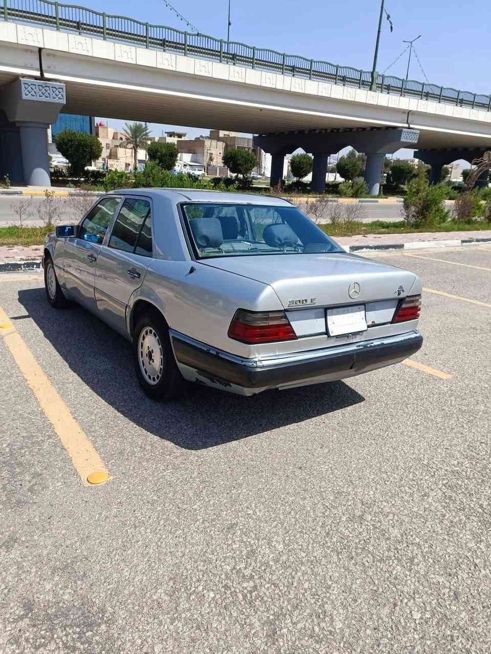 سلام عليكم مارسدس دب موديل 87 سنوية للـ 29 محرك vvt گير حدادية كهربائيات خير من الله السيارة جاهزة السعر 46 وبيها مجال  للبيع أو مراوس  المكان كربلاء ***********
***********
