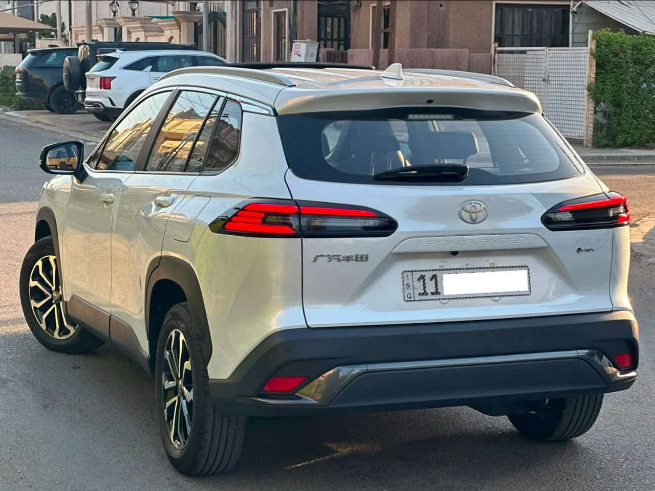 فرونت لاندر الشكل الجديد فئة S فول مواصفات زيررو ماشيه 3 الالف رقم بغداد بأسمي ، لايت عدسات LED  بكلايت LED شاشة كبيرة ، حساس امامي خلفي ، أنارة LED في الداخل، مري شفط ، ويل كب فراشة ، جلد اسود كرسي كهرباء ، حمالات سقف ، تبريد شاشة قطعتين، فتحة سقف، بصمة أتشغيل وابواب ودخول ذكي، رادار تحديد مسار،  📍المنصور للأتصال ***********
