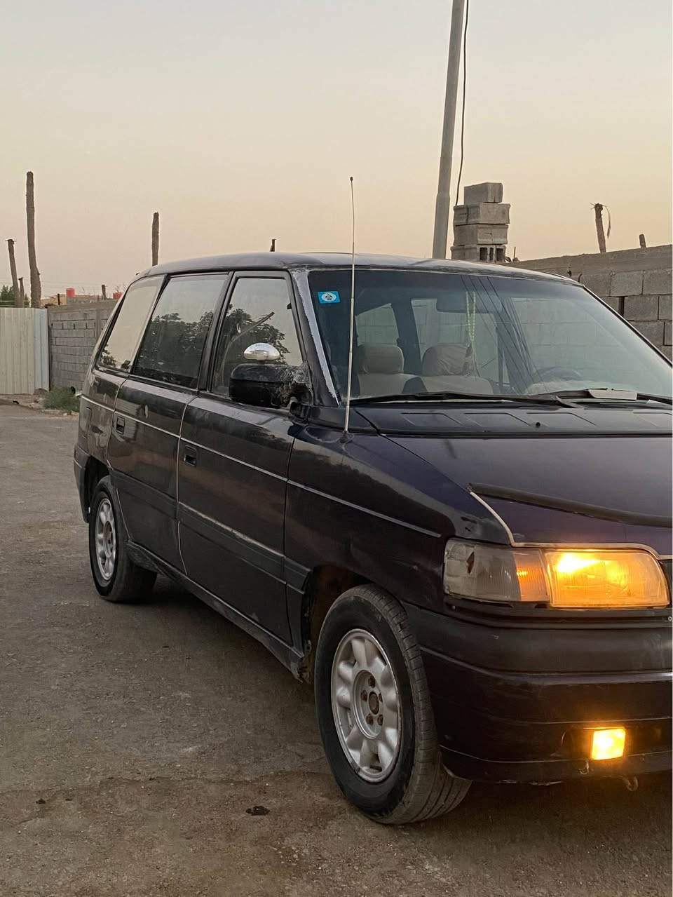 مازدا ستيشن مديل 95  السنوية لل 28 بأسمي 7راكب گير اوتوماتيك مكينة استاركس گاز تبريد شغال حداد 50 بالمية
شط العرب الكباسي السعر 45 وبيها مجال 
*********** البصرة, العراق
