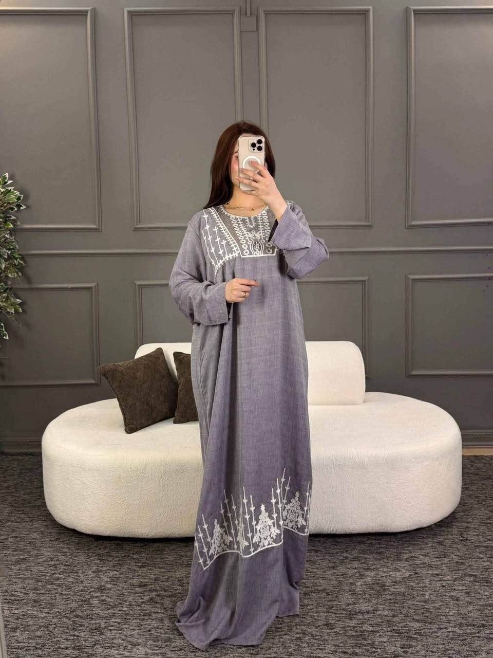 بسم الله الرحمن الرحيم 

اللهم صل وسلم على نبينا محمد وآل محمد 

دشداشة نسائي

خامة كشمير صناعة مصري تطريز  شرط الفحص 

   فري سايز لحد ١٠٠ كيلو

سعر 15

توصيل جميع المحافظات 4 الاف البصرة, العراق


**إذا كنت صاحب هذا الإعلان وتريد حذفه لأي سبب، رجاءا أرسل رسالة إلى الدعم الفني**