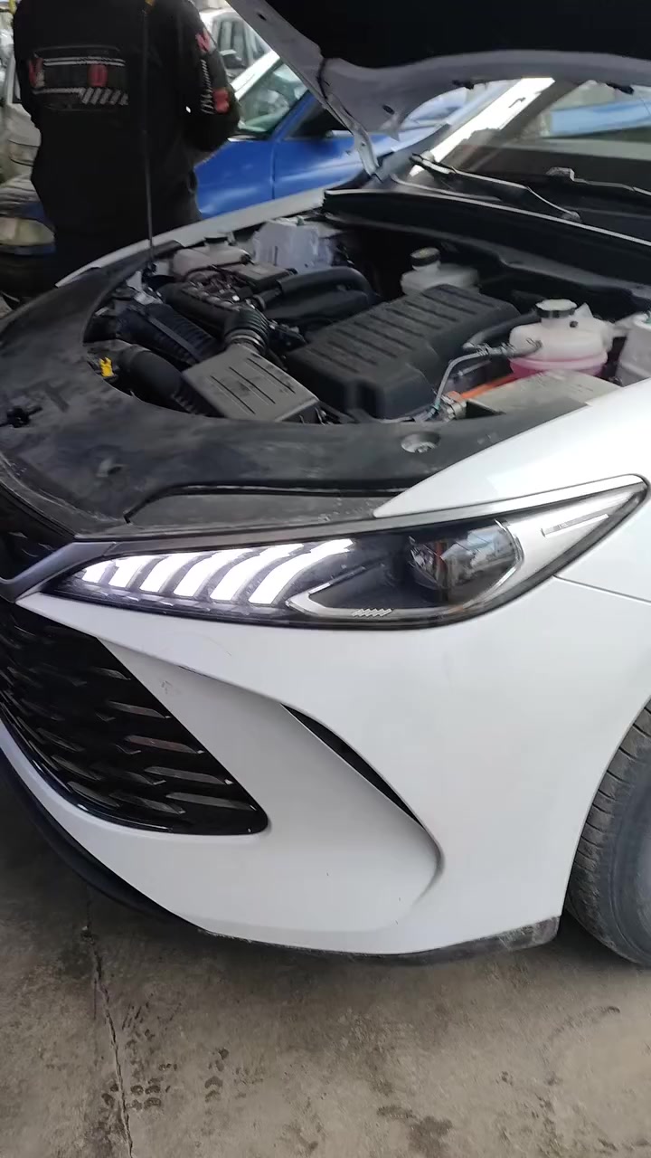 زوج طاط بدون فتح دعامية لنوع سيارة BYD2025
محل الاخوان ***********-***********
لبيع وتصليح جميع انواع الهورنات 
بيع مفرد -جملة 
موصل -صناعه المعارض شارع الوسط
