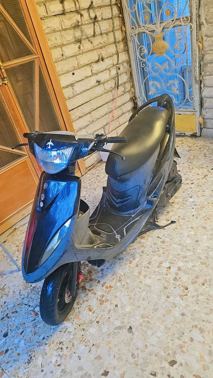 دراجه ماكس عدله بلاديه مكينه مامفتوحه بلاديه كفرات اصليه كلهه ختم واحد بلاديه بوشه اصليه ٤٩ دراجه كلهه بلاديه نكره سلف اشاير لايت كهربائيات كلهه شغاله من الطول لطول *********** البصره شارع تموز السعر ٦٧٥
