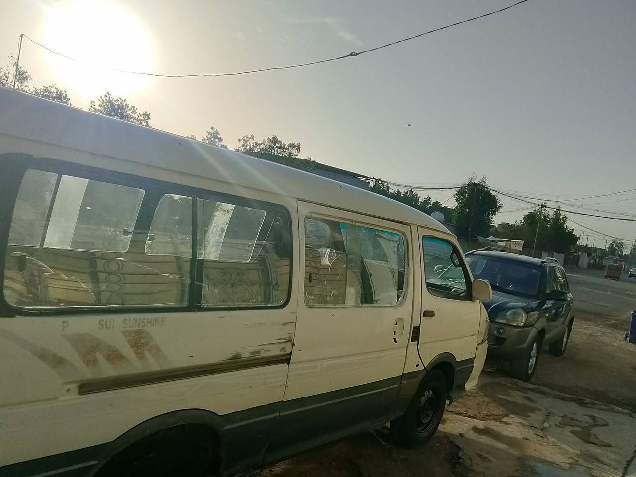 السلام عليكم 
***********              ***********
فتون مديل 2009 رقم بغداد سعر 12 ورقه وبيها مجال مكان السيارة بغداد العبيدي لبيع كوم حديد تراب هل موجود سعر بلاش والله لليريد يعيش ويكول شغل ماكو بيها شغله وحده كير جديد اكسل جديد شواصيها مكفولات مكينه غسلتها حاليا دير بس ما تشتغل ابيع هل موجود تجي تفحص وتاخذ
