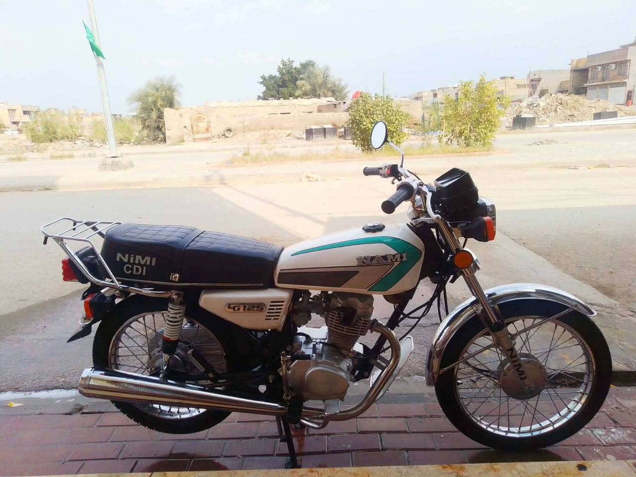 ماطور موديل 25 وراق سكنر مكينه مكفوله 
سعره 650 بي مجال كوت فلاحيه ***********
