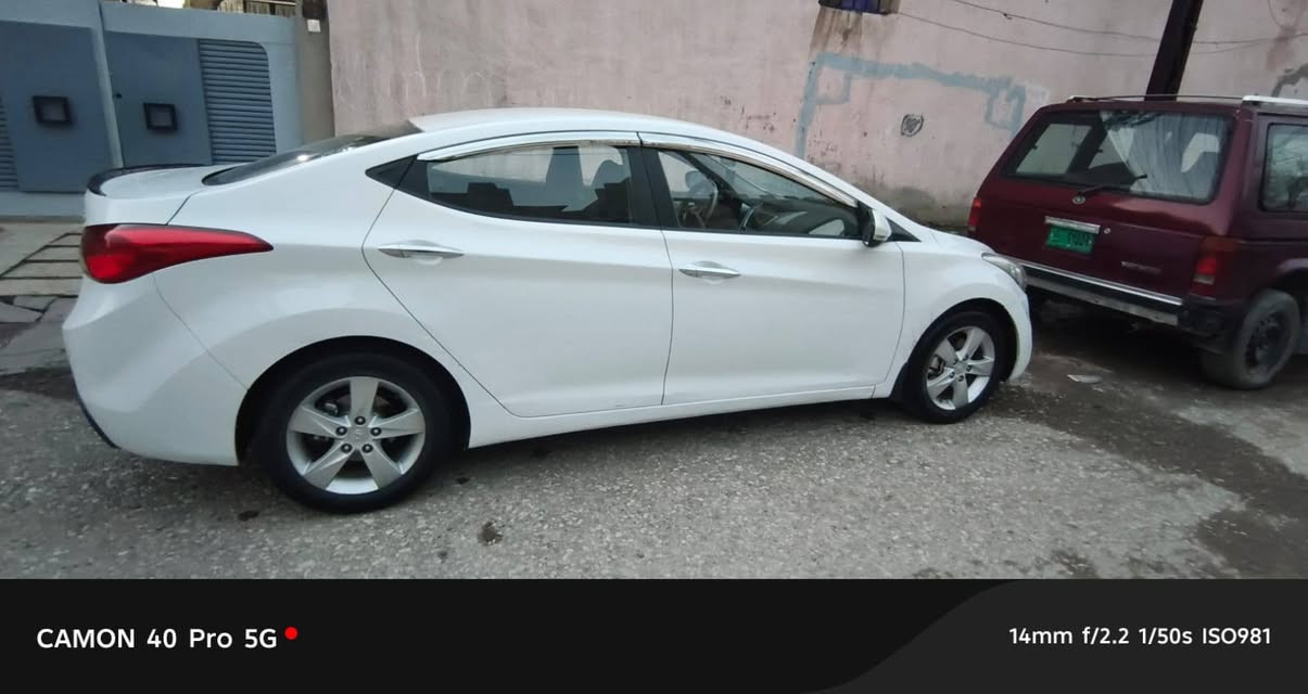 السلام عليكم
النترا مضلع 2012 للبيع
صبغ بالدوسه فقط 
شرط التحويل رقم اربيل 
للتواصل ***********
غير متوفر عالفيس
