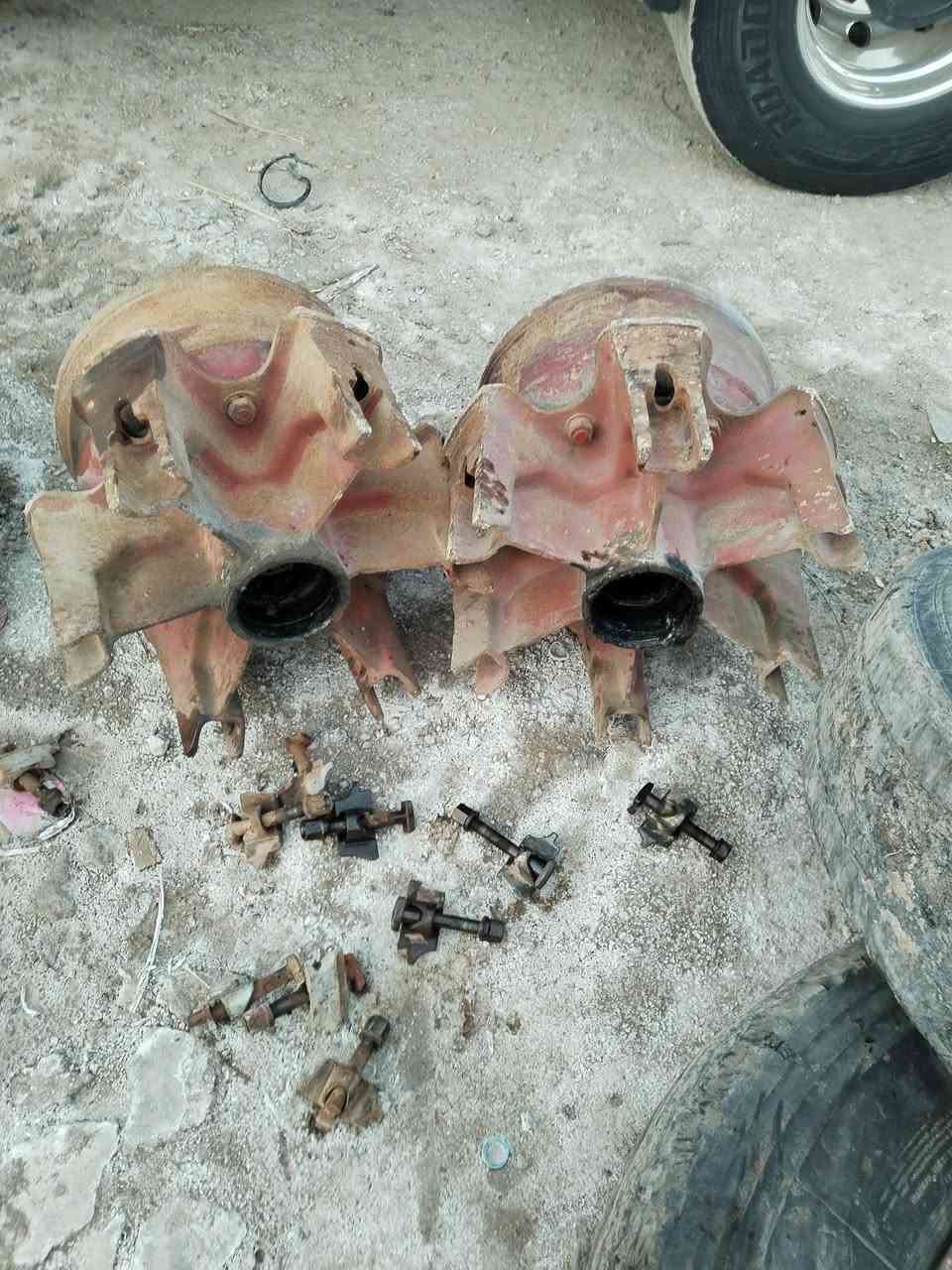 للبيع
براميغ ٢٤مهفه + طوس بريك + وياله ٢٤ + طواكه العدد (٦) ***********
