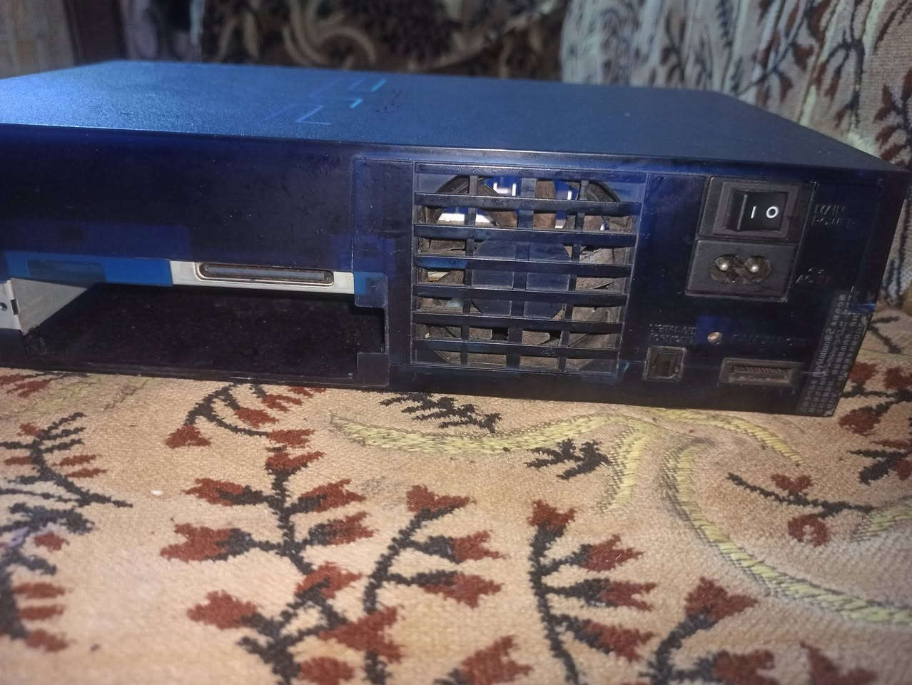 اسلام عليكم شباب
بلي 2 للبيع جهاز جان شغال وسكت ماعرف شنو عطله ابيع هل موجود جهاز شوفت عينك شوفه مكان قرص يطلع ويرجع 
سعره 15 
ومفيش بلي 2 عدد 2 الوحده الف 
العنوان النجف الاشرف حي الوفاء 
الرقم ***********
