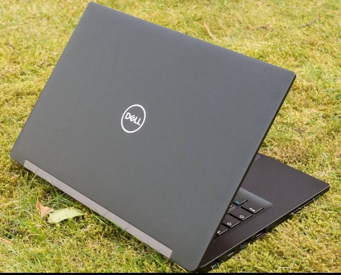Dell Latitude 7390 13.3" FHD Touch Intel Core i5 8th Gen ...
The Dell Latitude 7390 
قطعة اخت الجديدة شاشة لمس كور اي فايف جيل الثامن رام ٨ ددي ار 4  قابل للتطوير هارد ١٢٨ m.2 
اول تم ٢٧٠


**إذا كنت صاحب هذا الإعلان وتريد حذفه لأي سبب، رجاءا أرسل رسالة إلى الدعم الفني**
