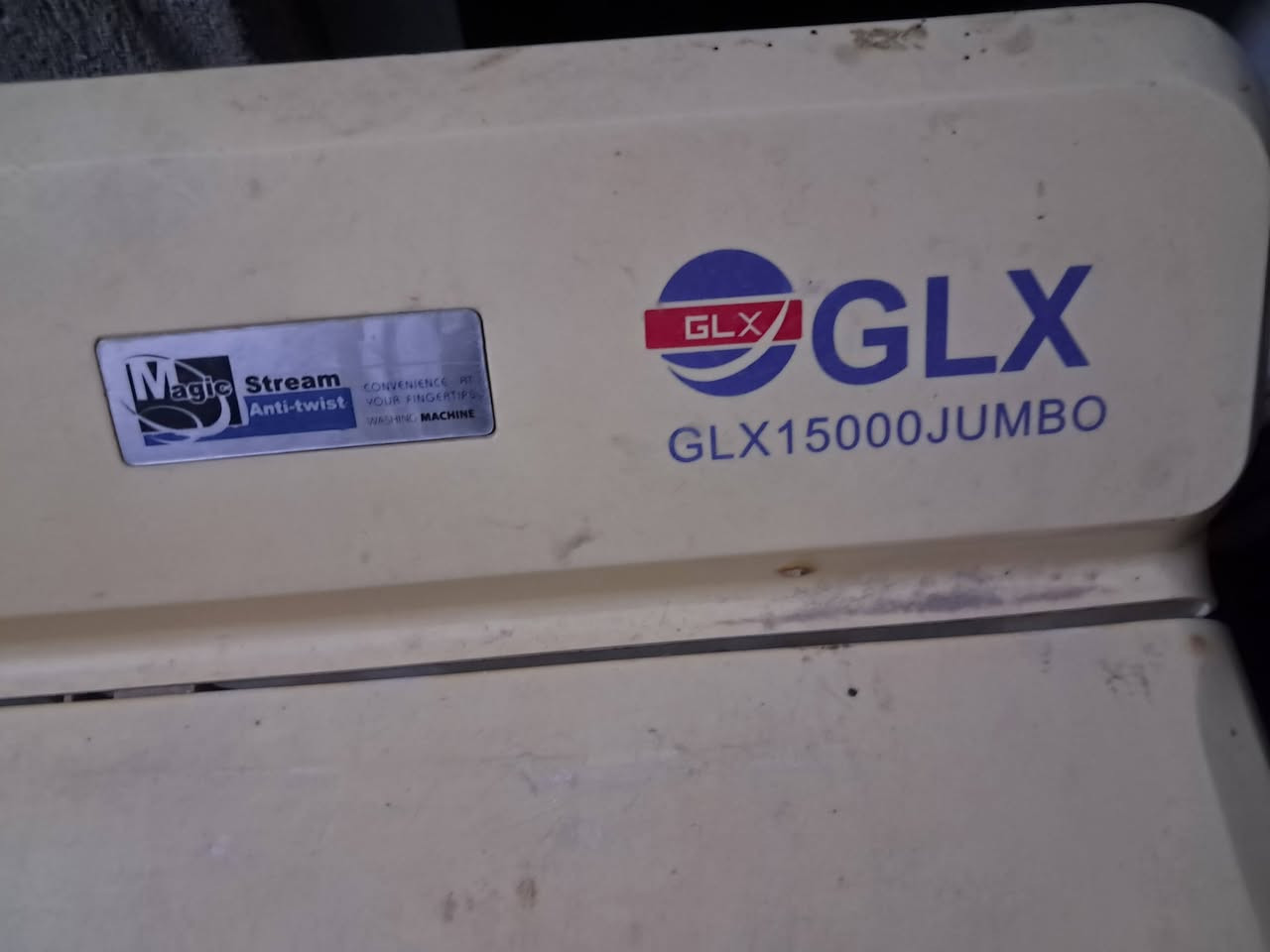 غساله جديده الغسل متوقف التنشيف شغال سعرها 35 الله شاهد ما دزيتها المصلح ممكن ماطور وممكن كنديسر


**إذا كنت صاحب هذا الإعلان وتريد حذفه لأي سبب، رجاءا أرسل رسالة إلى الدعم الفني**