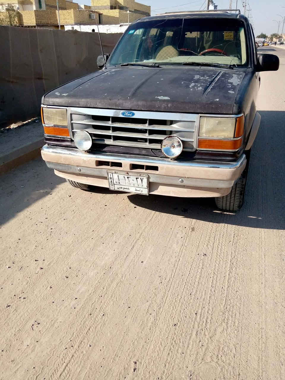 فورد بتره محرك وكير بطه ثلث تالاف اوتماتيك رقم واسط الماني سنويه 2028 تحويل السعر 27 مبايل *********** مكاني ناصريه
