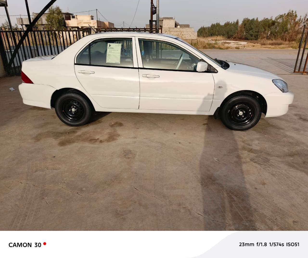 السلام عليكم
لانسر للبيع مصبوغة موديل 2001محرك وكير  كورلا كل نقص مابيهه بسمي رقم واسط رقم إنكليزي جديد مشروع وطني رقم الهاتف *********** العنوان ديالى السعر 55
