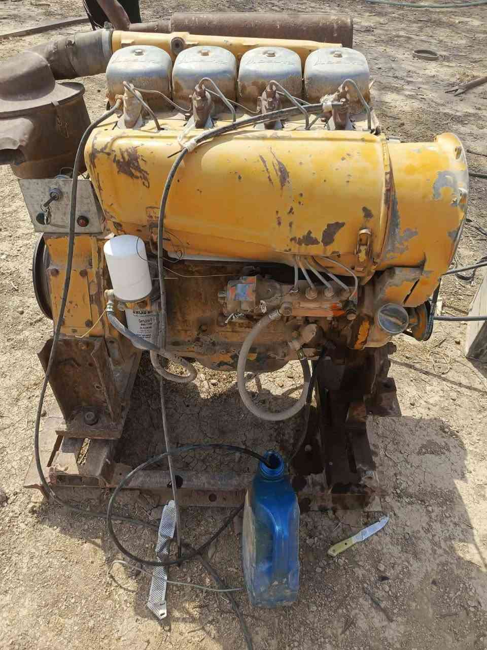محرك دويز للبيع 
4سلندر    مع رأس توليد 
مع خنزيره  
 للاستفار الاتصال بالرقم 
***********
