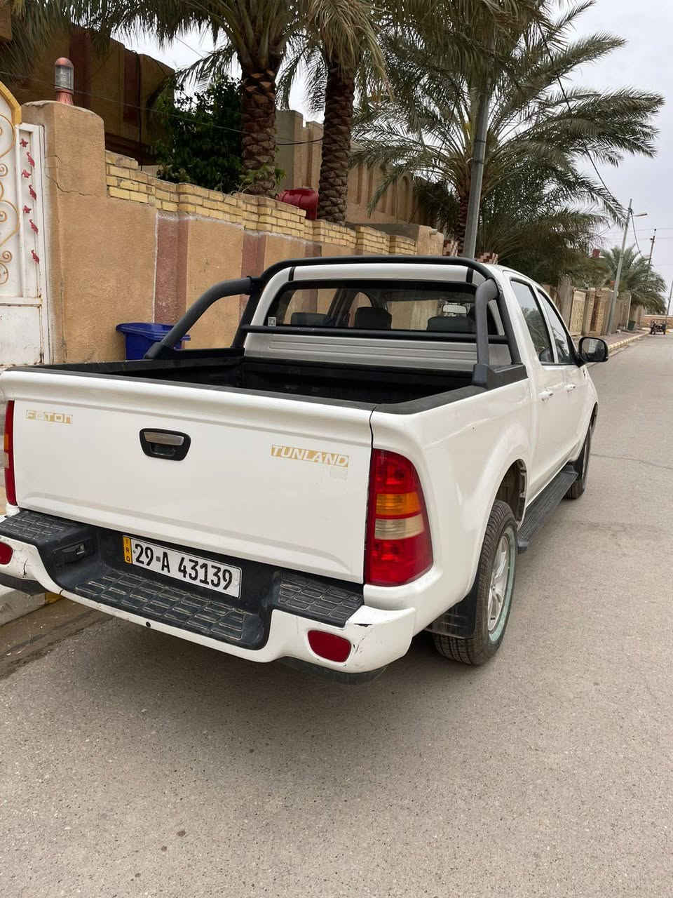 للبيع
سياره فتون بيك أب موديل2023مكفوله كفاله عامه للأستفسار ألتصال على رقم ***********غيرمتواجد علا الفيس السعر 160وبيه مجال وشكرا
