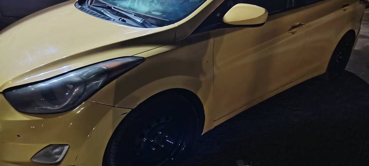 النترا 13 أمريكي مضلع صفره كير عادي فول فتحه حادثه صندوك الخلفي السنويه بسمي انكليزي غرامه هيئه امصفره  السعر 88وبيه مجال قليل بيه ملاحضات  *********** الشراي يتصل مكاني بغداد شماعيه
